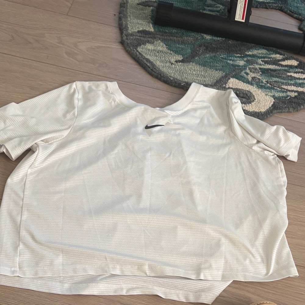 Nike Women's Cream Short Sleeve Tee